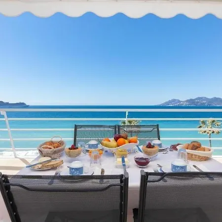 Apartment Seafront - Splendid *